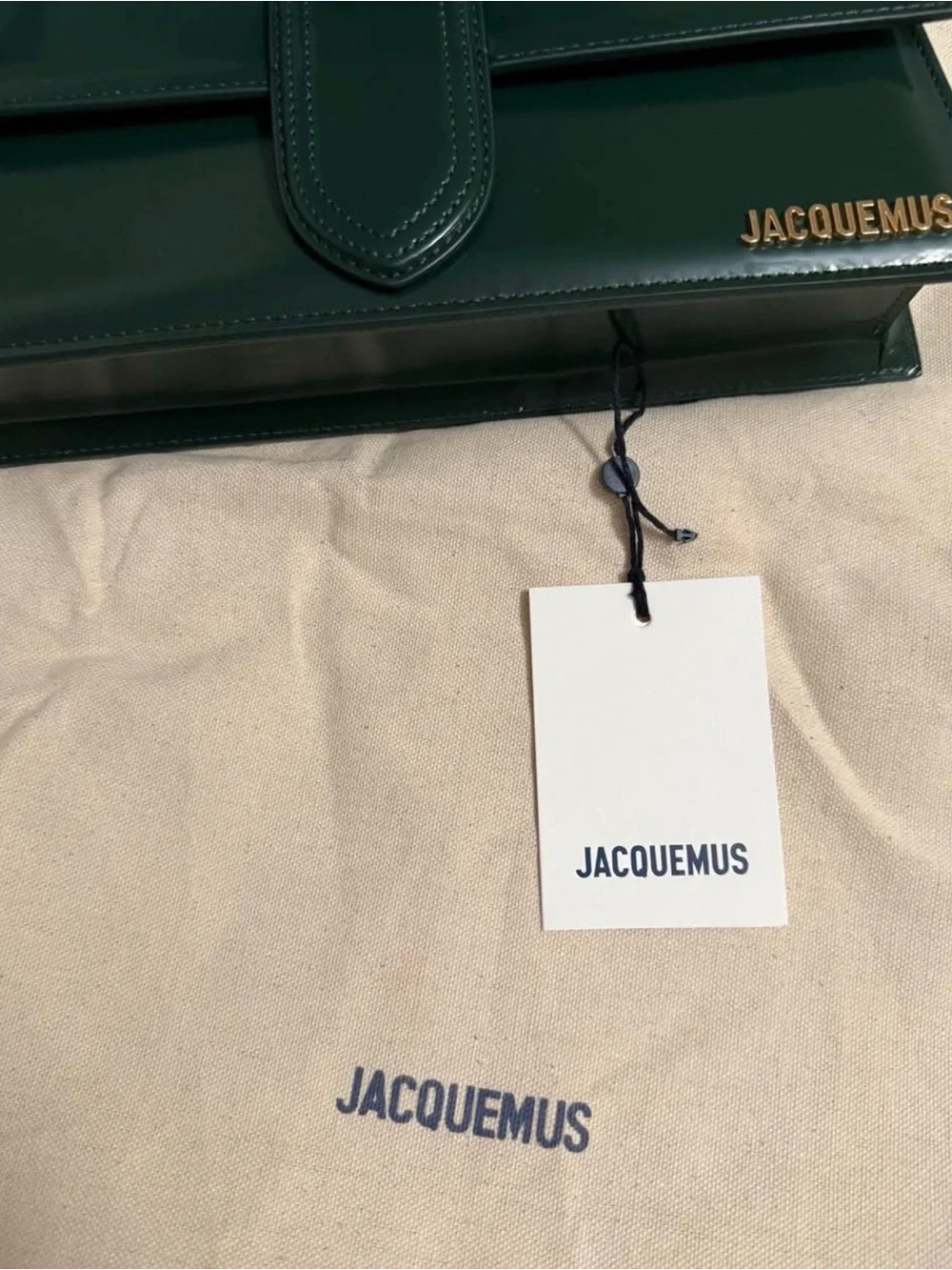 Jacquemus sleek shoulder